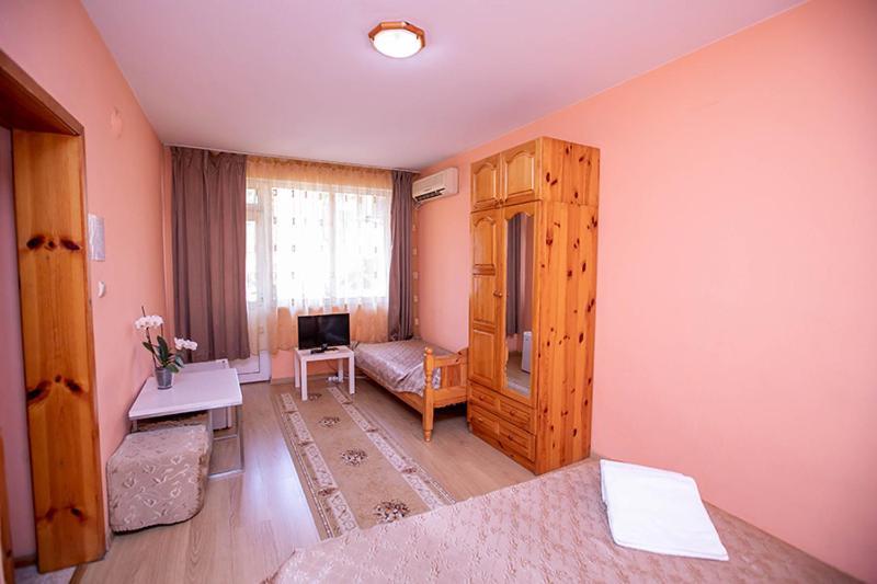 Family Hotel Ambrozia Sandanski Exterior foto